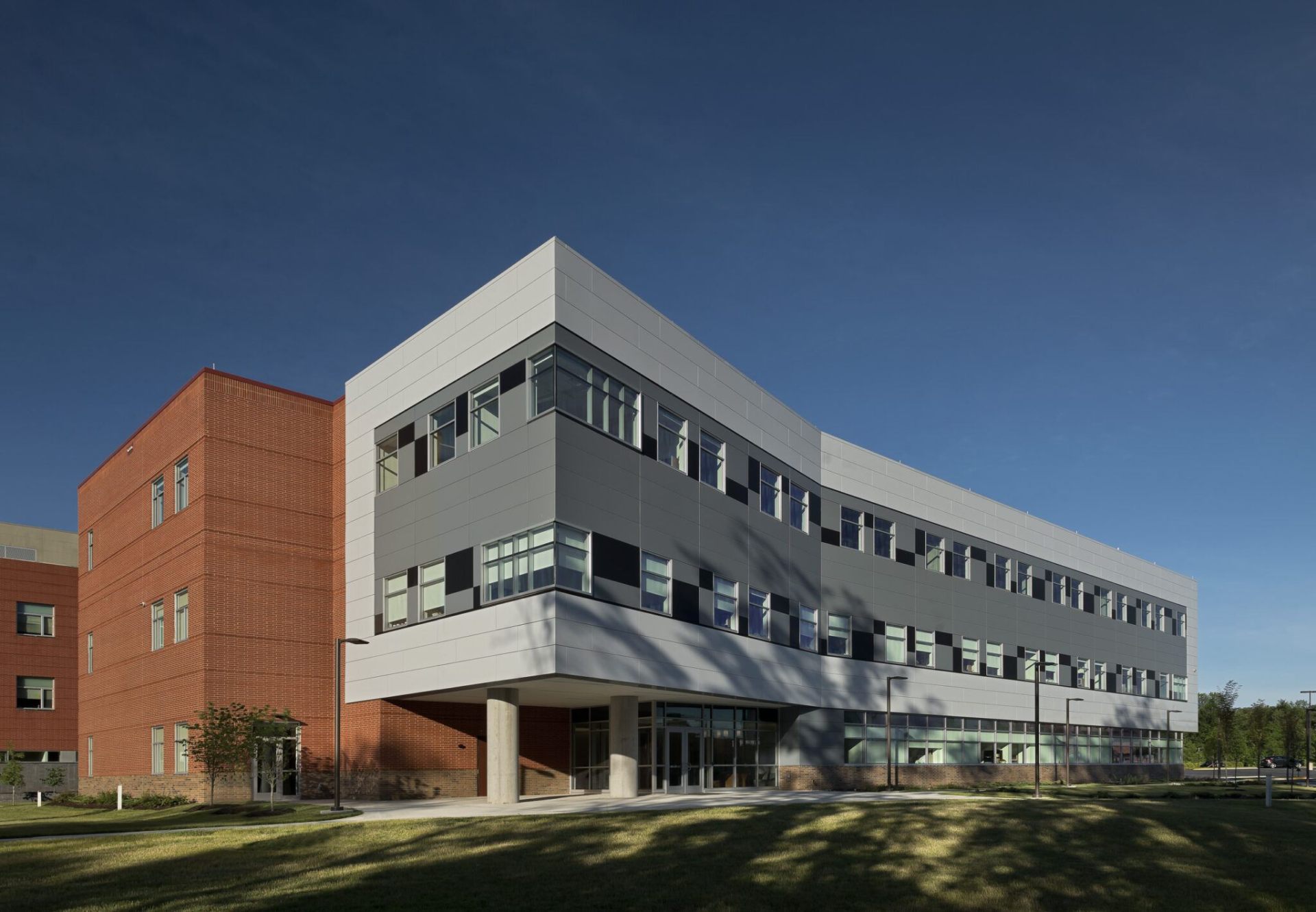 gmu-life-sciences-exterior