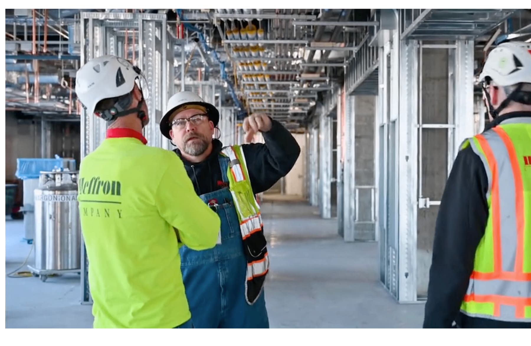 heffron-crew-jobsite-coordination-0QFT-Bvj