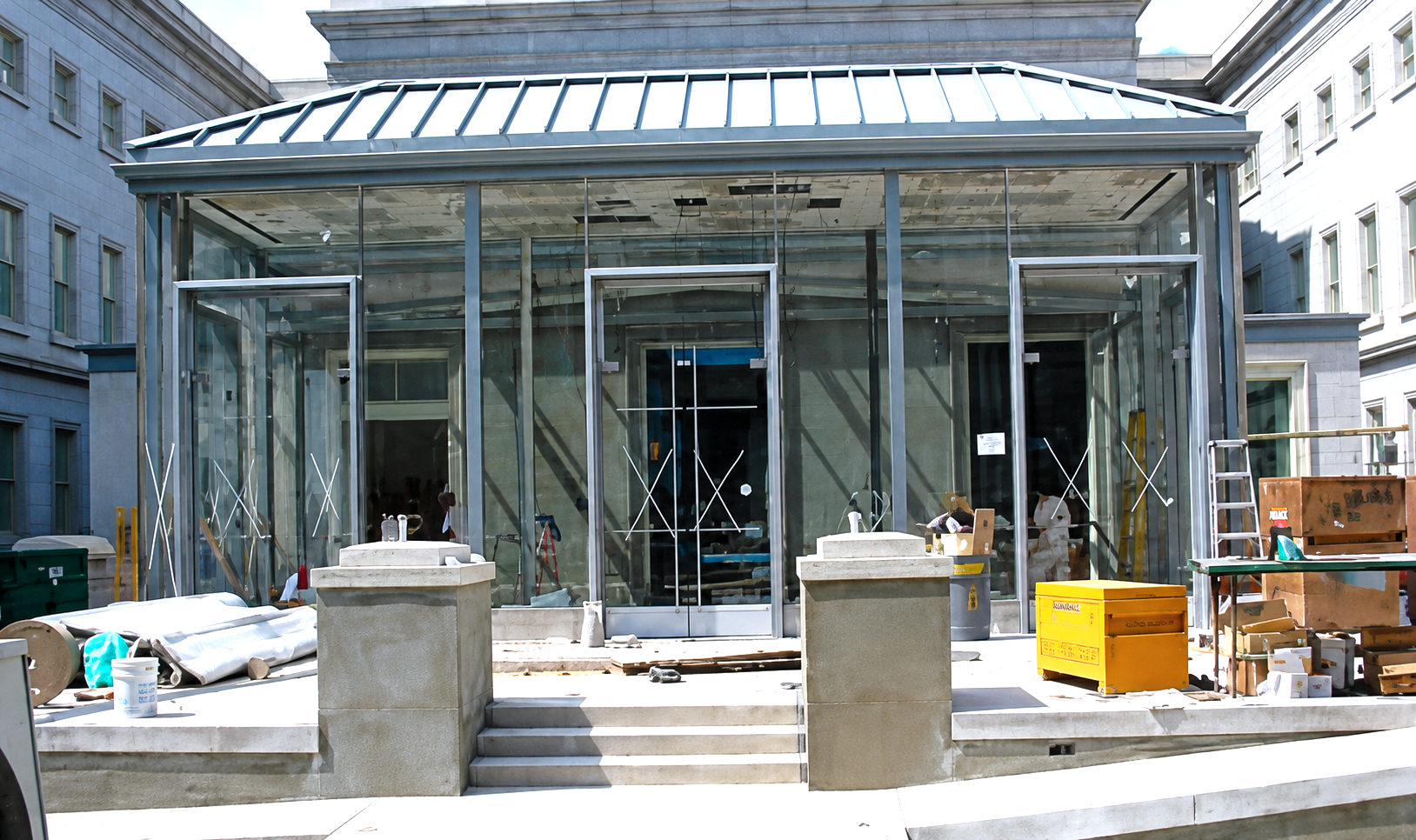 hotel-monaco-glass-pavilion
