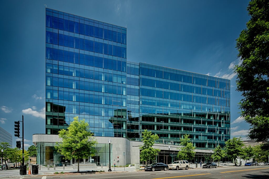 wmata-headquarters-glass-tower-exterior